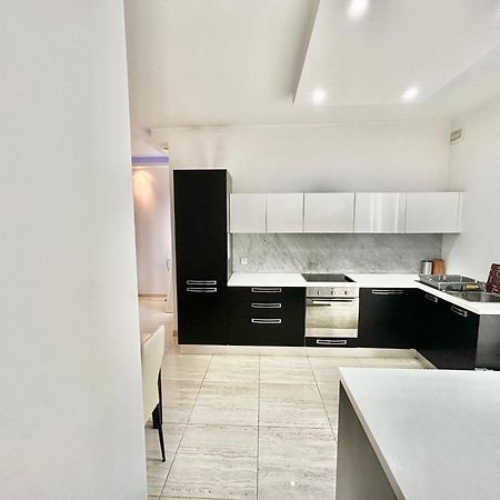 Sliema 2 Bedroom Apartment Bagian luar foto